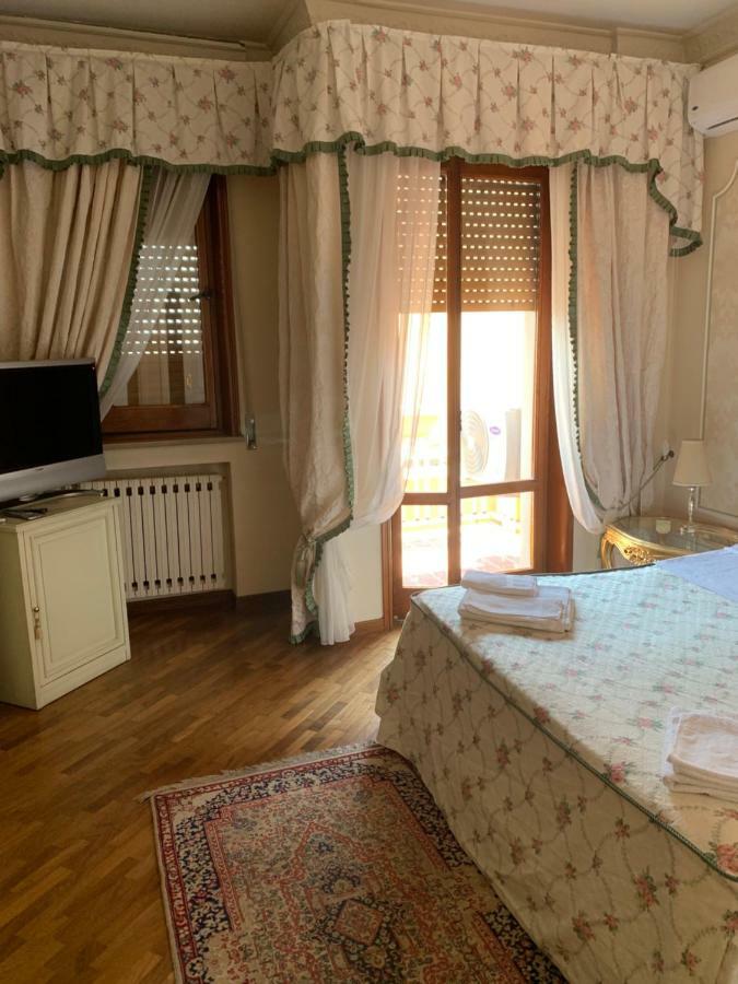 I Citri Bed & Breakfast ตารันโต ภายนอก รูปภาพ