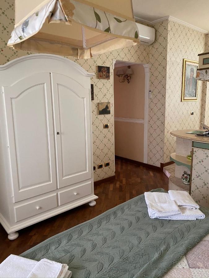 I Citri Bed & Breakfast ตารันโต ภายนอก รูปภาพ